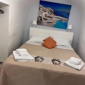 Casa vacanze Ilgrechouse, Aeroporto di Catania Fontana Rossa